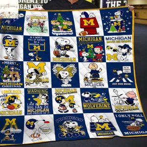 Michigan Wolverines Snoopy Blanket