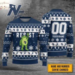 New England Patriots Resist Ugly Sweater